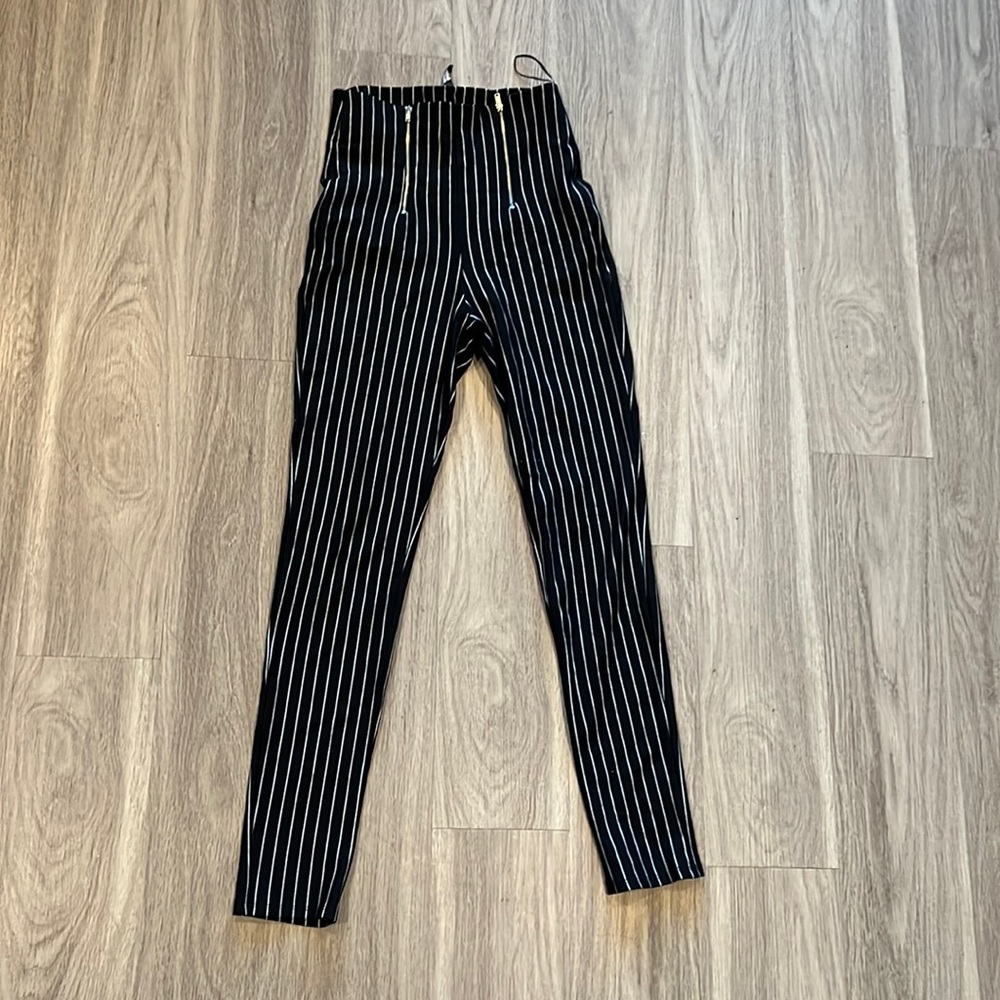 Stripped Zipper Leggings